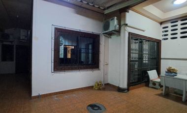 Casa en alquiler de 2 habitaciones en Bang Lamung, Chonburi