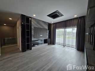 For sale 4 bedrooms house in San Kamphaeng, Chiang Mai