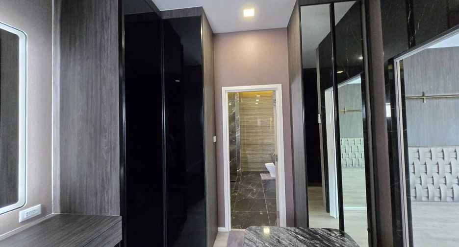 À vendre 4 chambres maison à San Kamphaeng, Chiang Mai