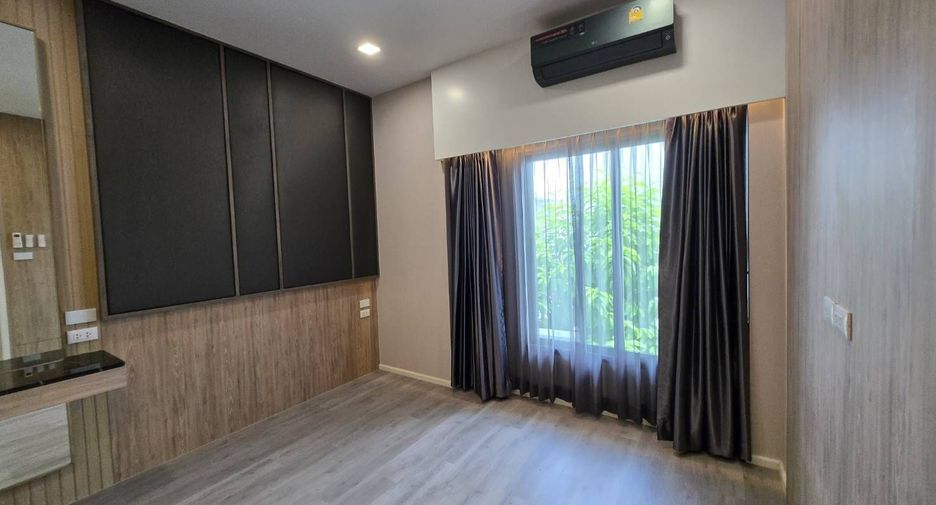À vendre 4 chambres maison à San Kamphaeng, Chiang Mai