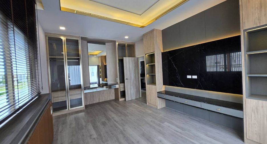 À vendre 4 chambres maison à San Kamphaeng, Chiang Mai