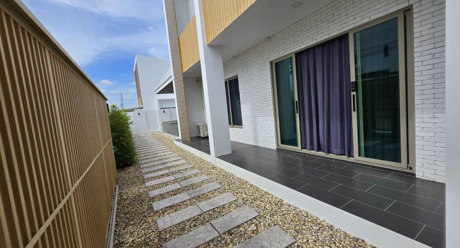 À vendre 4 chambres maison à San Kamphaeng, Chiang Mai