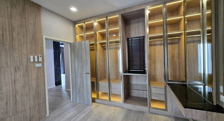 À vendre 4 chambres maison à San Kamphaeng, Chiang Mai