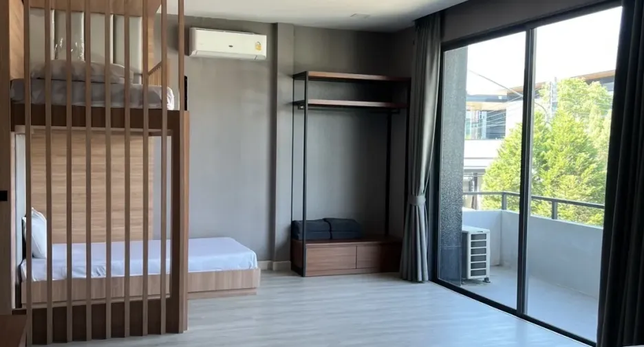 À louer 4 chambres villa à Bang Lamung, Chonburi