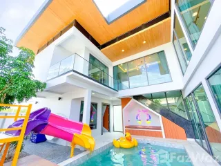 À louer 4 chambres villa à Bang Lamung, Chonburi