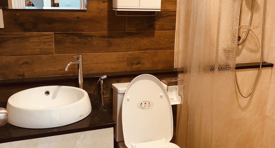 出售 3 卧室 联排别墅 在 Bang Phli, Samut Prakan