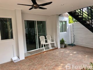 Reihenhaus zum Kauf mit 3 Zimmer in Bang Phli, Samut Prakan