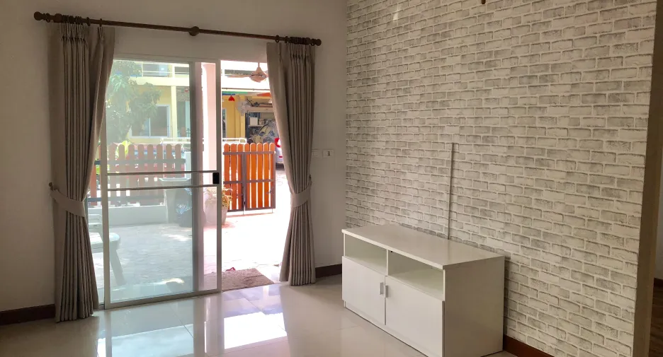 出售 3 卧室 联排别墅 在 Bang Phli, Samut Prakan