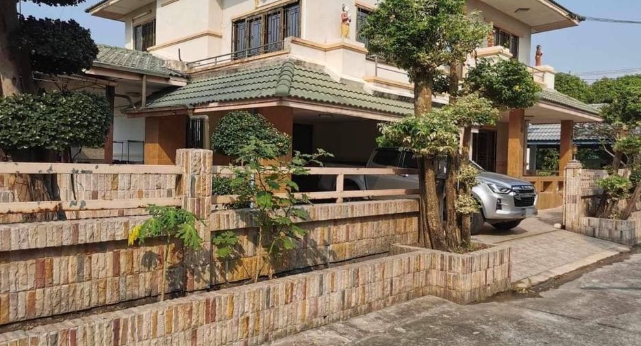 Haus zum Kauf und zur Miete mit 4 Zimmer in Si Racha, Chonburi