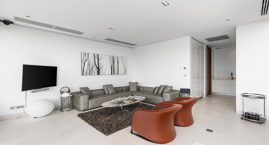 For sale 4 bedrooms apartment in Thalang, Phuket