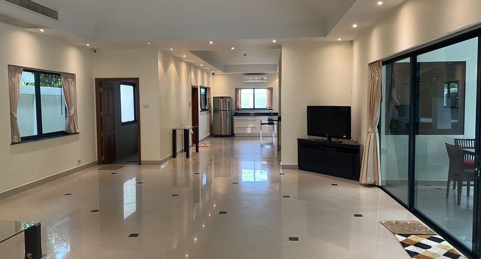 For rent 3 bedrooms house in Bang Lamung, Chonburi
