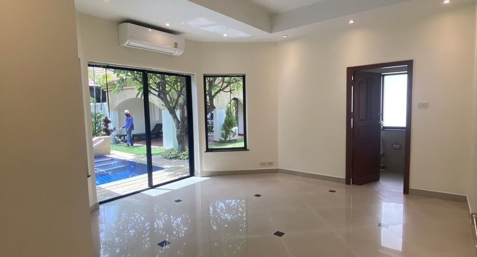 For rent 3 bedrooms house in Bang Lamung, Chonburi