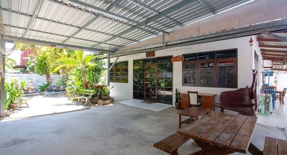For rent 5 bedrooms house in Hua Hin, Prachuap Khiri Khan