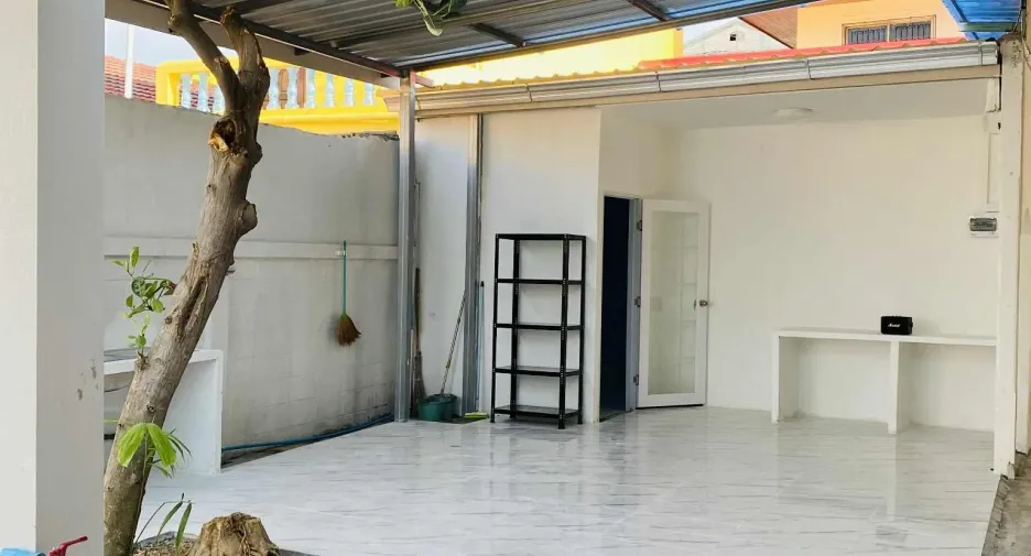 For rent 5 bedrooms house in Hua Hin, Prachuap Khiri Khan