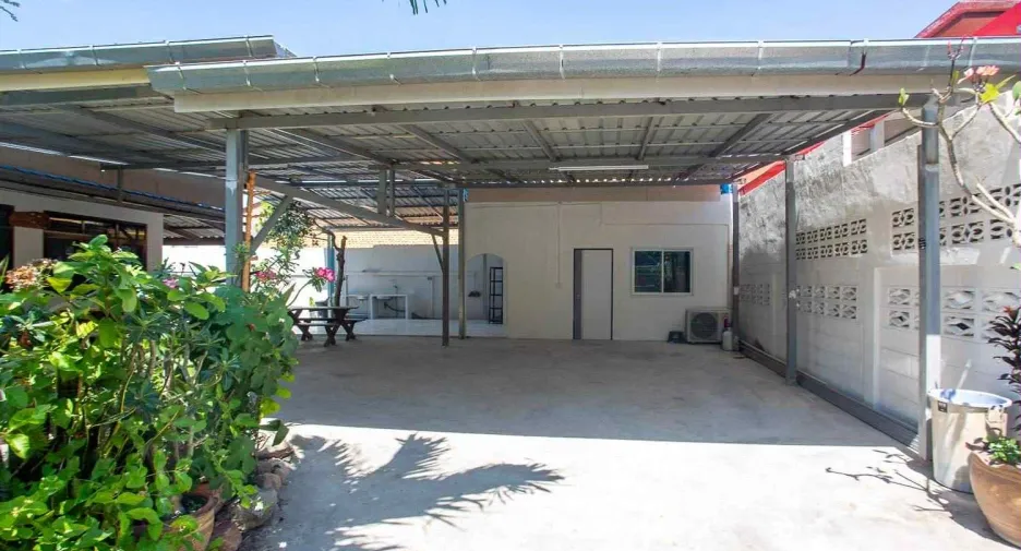 For rent 5 bedrooms house in Hua Hin, Prachuap Khiri Khan