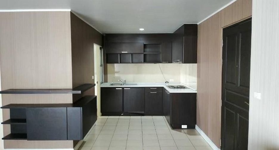 For rent and for sale 2 bedrooms condo in Yan Nawa, Bangkok