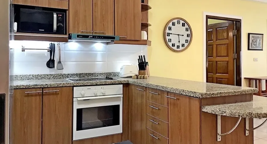 For rent 2 bedrooms condo in Bang Lamung, Chonburi
