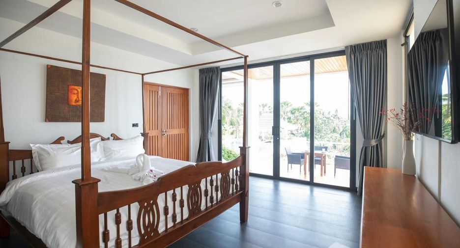 Villa en alquiler de 5 habitaciones en Mueang Phuket, Phuket