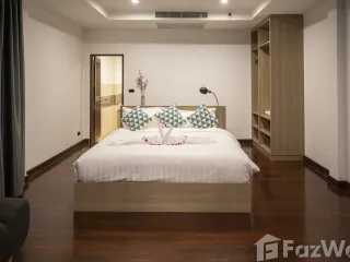 For rent 5 bedrooms villa in Mueang Phuket, Phuket