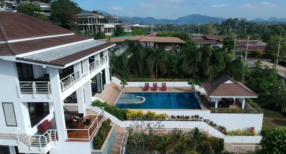 Villa en alquiler de 5 habitaciones en Mueang Phuket, Phuket