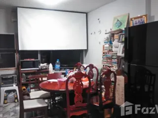 出售 4 卧室 独立屋 在 Huai Khwang, 曼谷