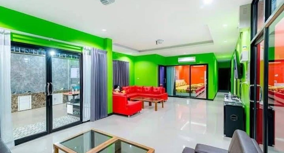 For sale 6 bedrooms villa in Cha Am, Phetchaburi