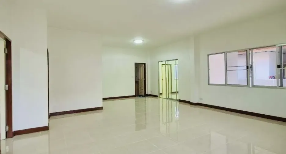 For sale 3 bedrooms house in Thalang, Phuket