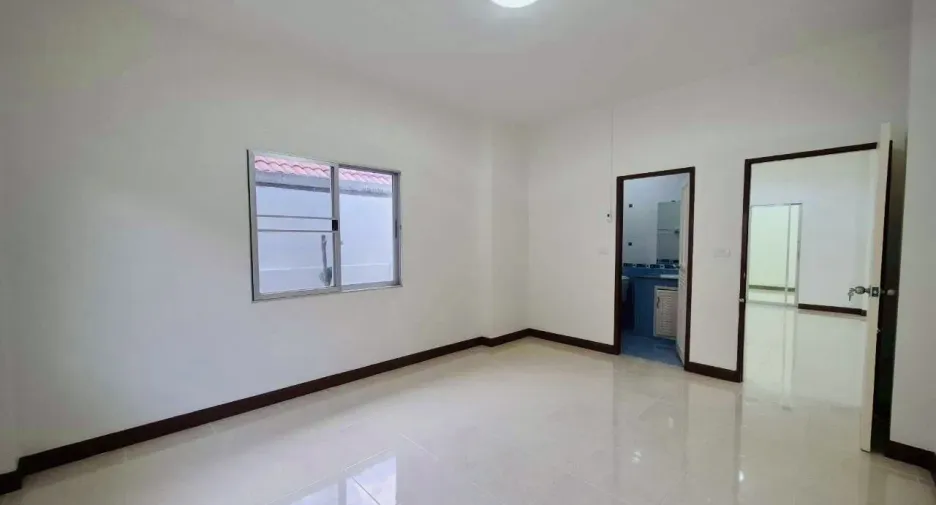 For sale 3 bedrooms house in Thalang, Phuket