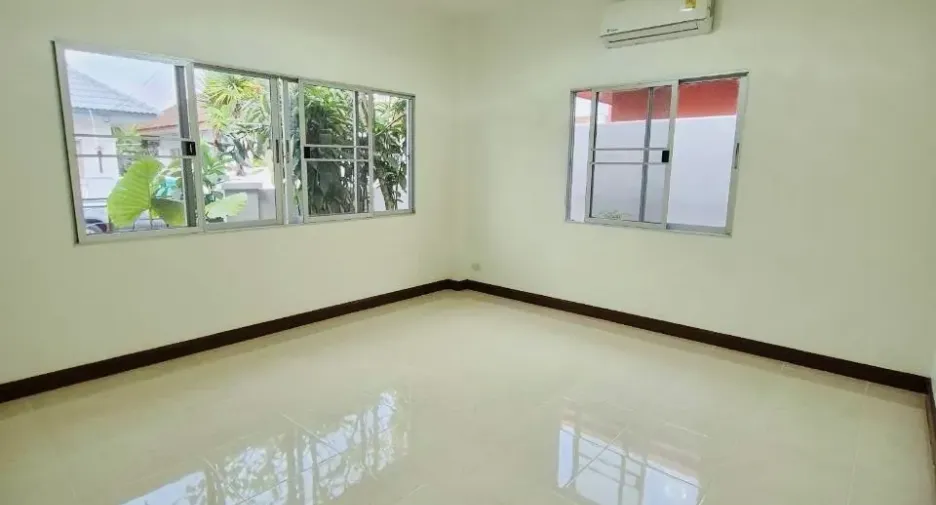 For sale 3 bedrooms house in Thalang, Phuket