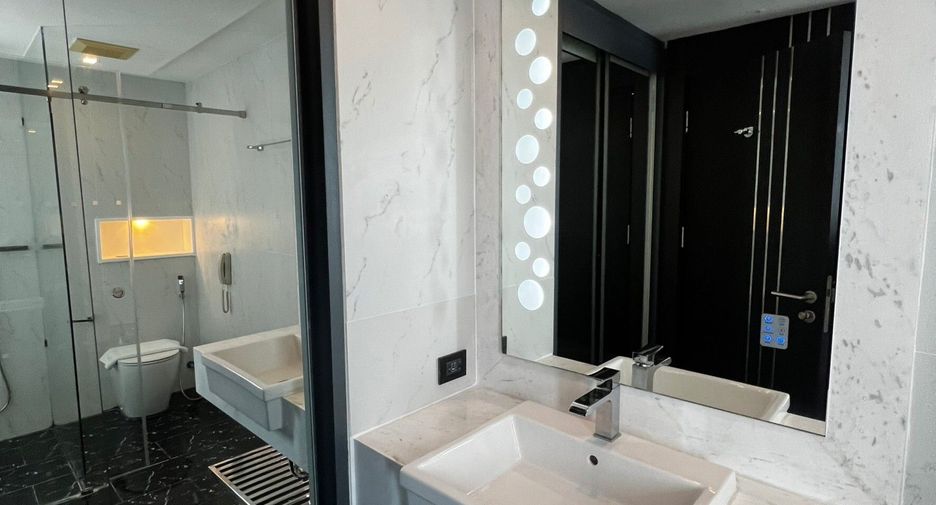 For rent 2 bedrooms condo in Bang Lamung, Chonburi