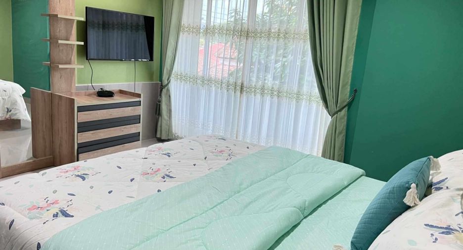 For rent 3 bedrooms villa in Bang Lamung, Chonburi