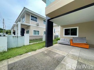 For rent 3 bedrooms house in Saraphi, Chiang Mai