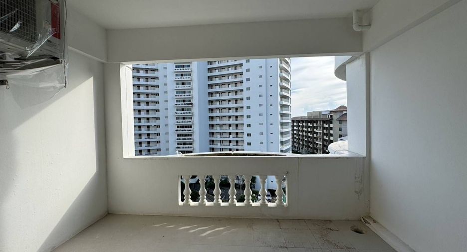 For rent スタジオ condo in Bang Lamung, Chonburi