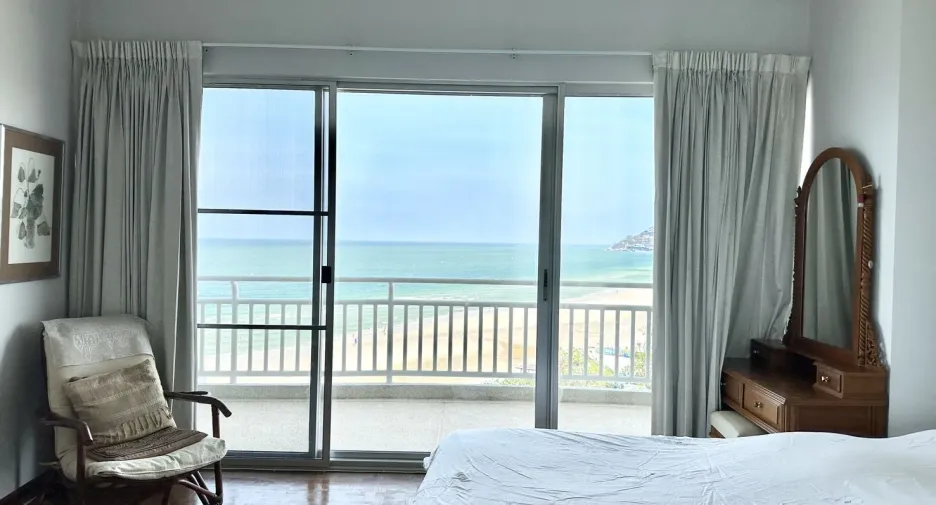 For sale 2 bedrooms condo in Hua Hin, Prachuap Khiri Khan