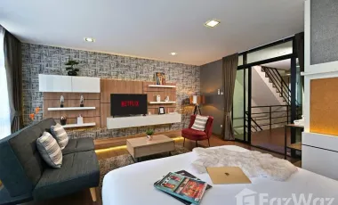 For sale 4 bedrooms townhouse in Mueang Chiang Mai, Chiang Mai