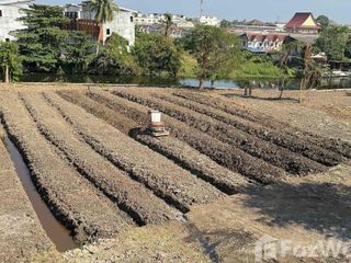 Terreno en venta en Bang Khun Thian, Bangkok