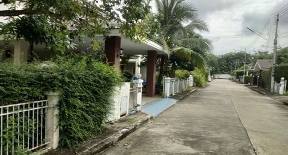 À vendre 4 chambres maison à San Kamphaeng, Chiang Mai