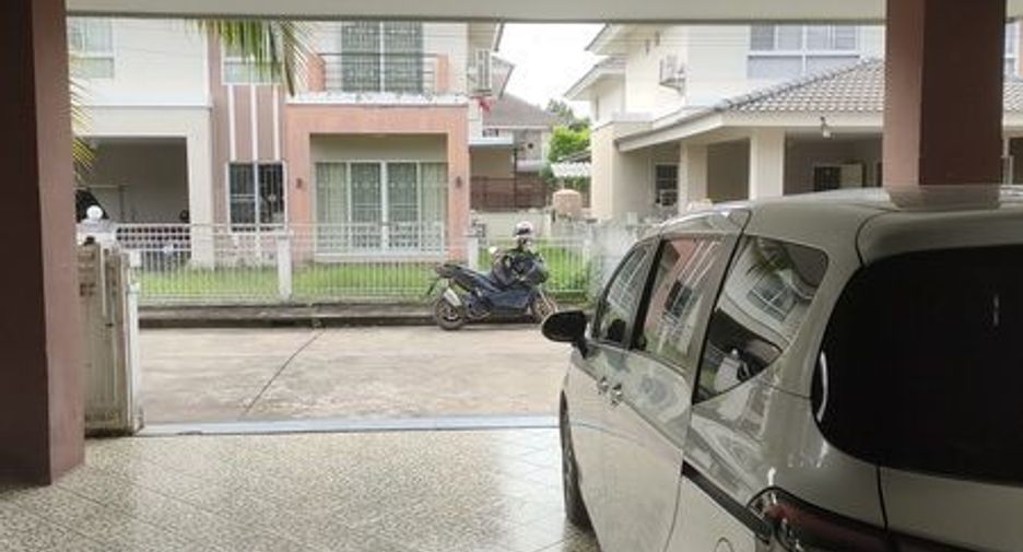 À vendre 4 chambres maison à San Kamphaeng, Chiang Mai