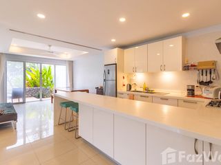 For rent 3 bedrooms townhouse in Thalang, Phuket