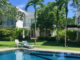 For rent 3 bedrooms townhouse in Thalang, Phuket
