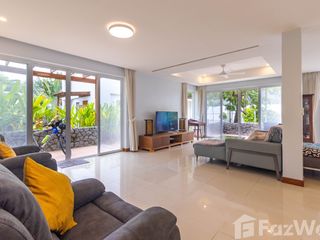 For rent 3 bedrooms townhouse in Thalang, Phuket
