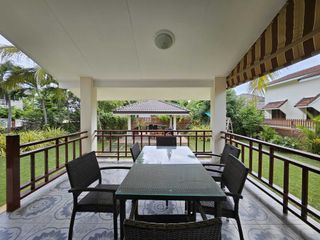 For sale 4 bedrooms house in Sam Roi Yot, Prachuap Khiri Khan