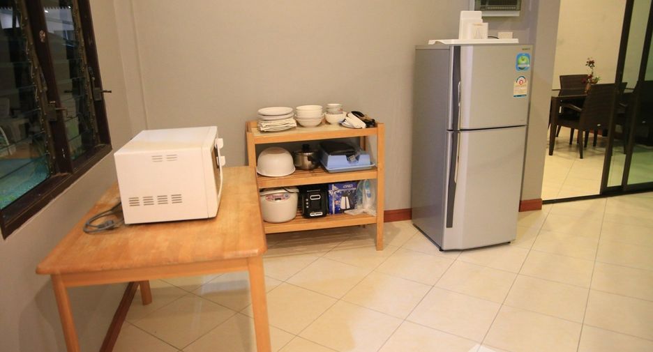 For rent 3 bedrooms villa in Mueang Phuket, Phuket