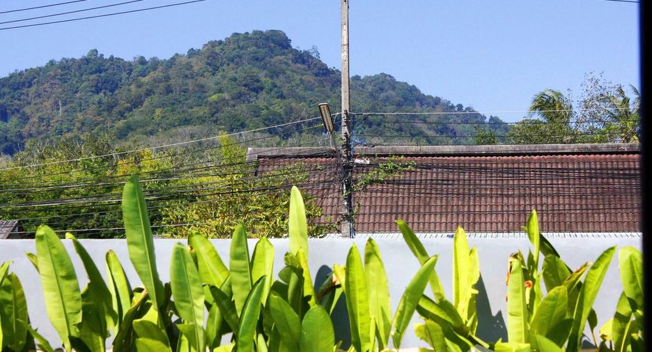 For rent 3 bedrooms villa in Mueang Phuket, Phuket