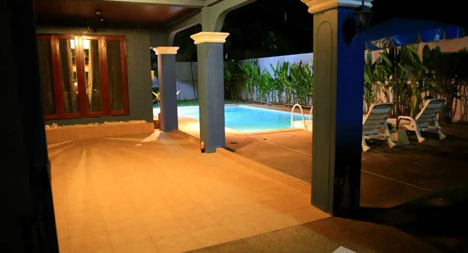 For rent 3 bedrooms villa in Mueang Phuket, Phuket