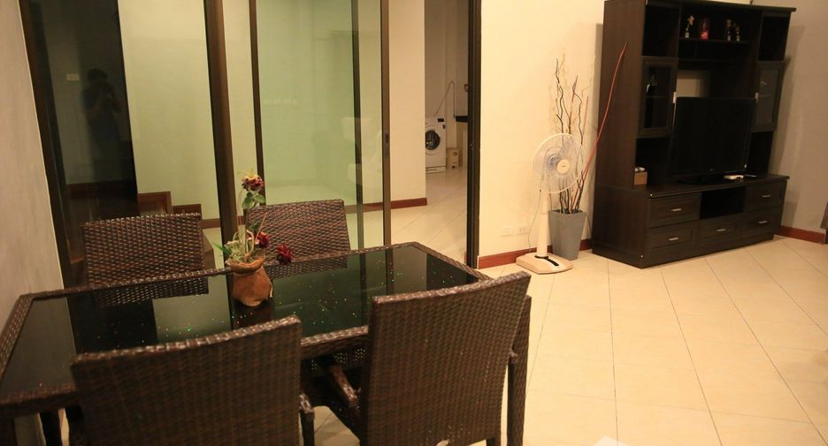 For rent 3 bedrooms villa in Mueang Phuket, Phuket