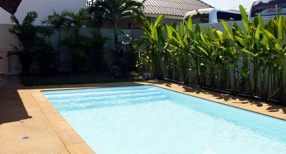 For rent 3 bedrooms villa in Mueang Phuket, Phuket