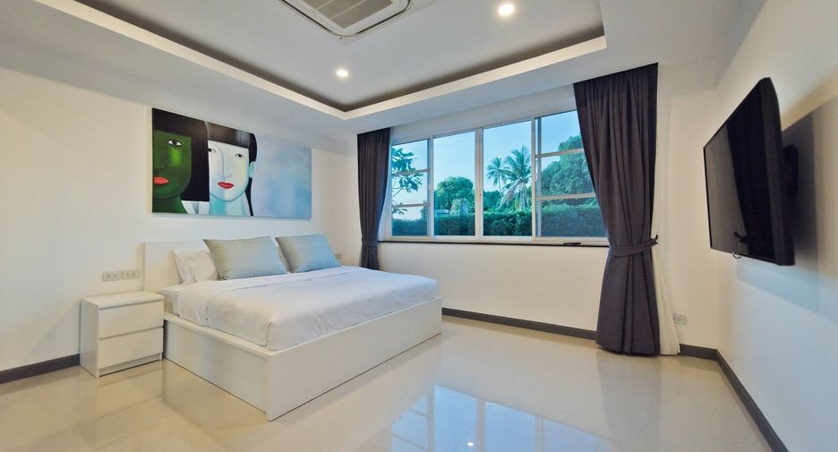 Villa zum Kauf und zur Miete mit 5 Zimmer in Bang Lamung, Chonburi