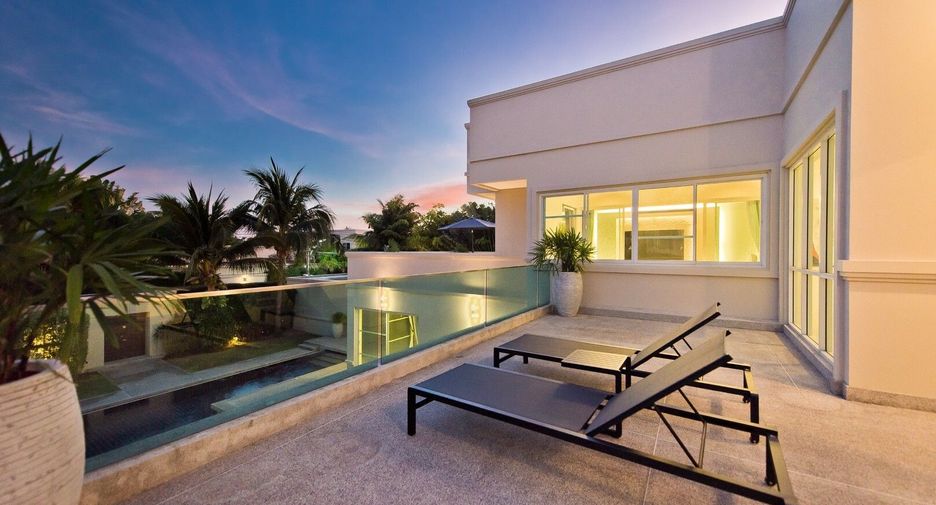 Villa zum Kauf und zur Miete mit 5 Zimmer in Bang Lamung, Chonburi