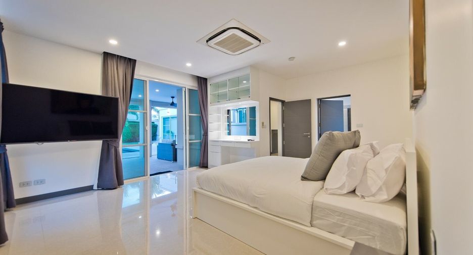 Villa zum Kauf und zur Miete mit 5 Zimmer in Bang Lamung, Chonburi